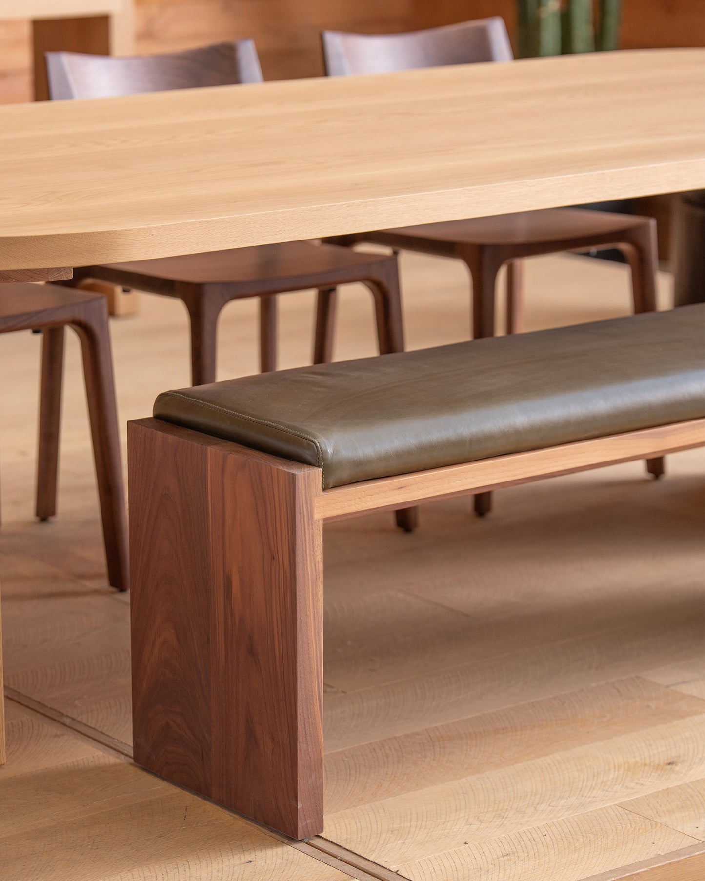 Sidekick Bench Seat