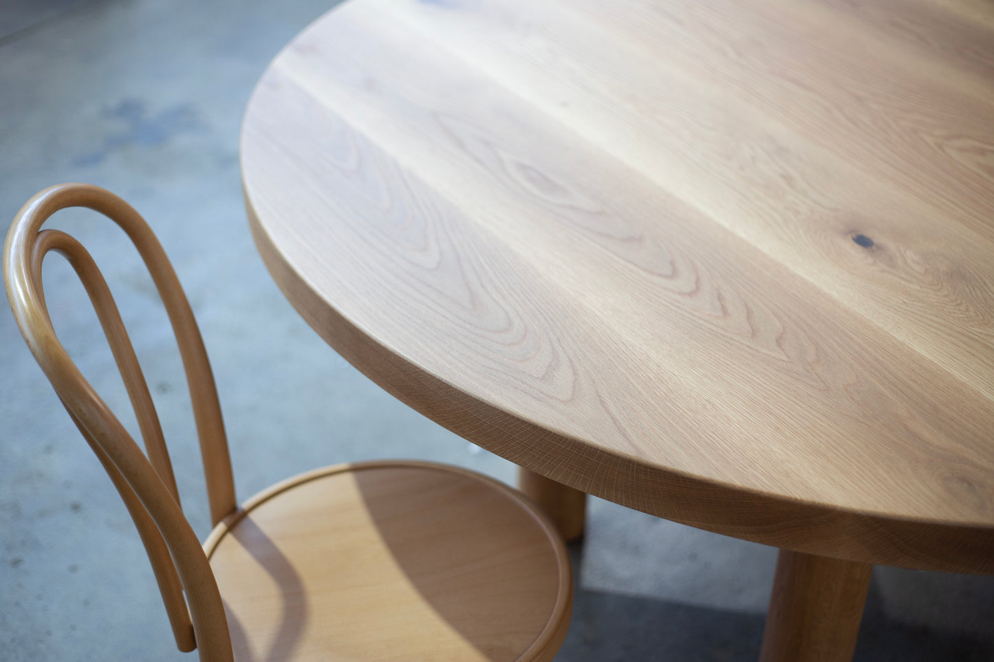 Farmhouse Round Dining Table