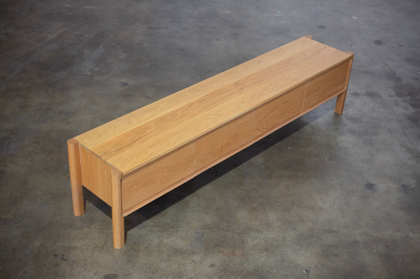 Rennie Entertainment Unit