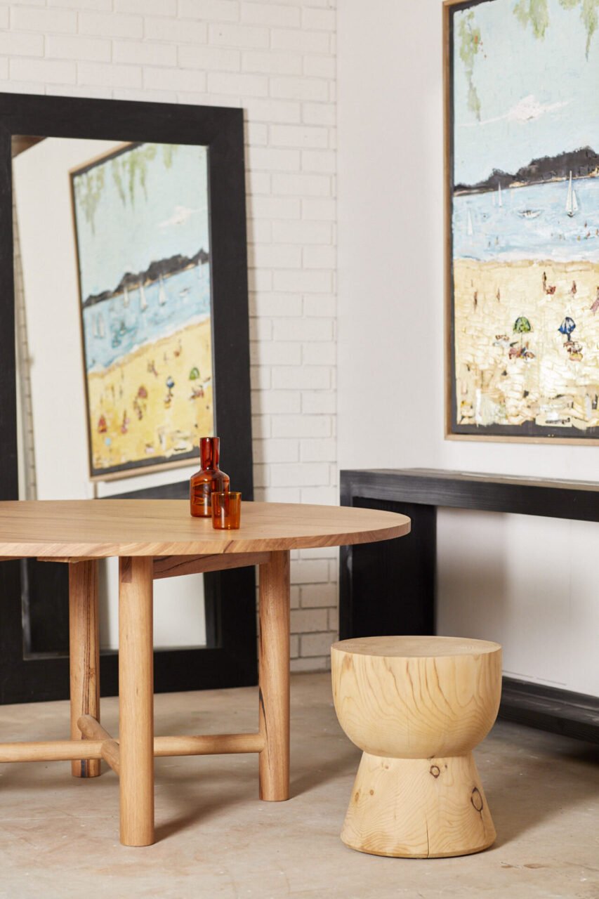 Farmhouse Straight Round Table