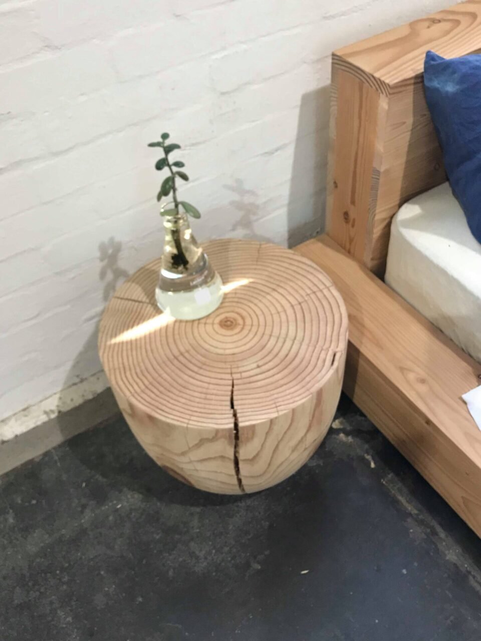Mini Mega Solid Side Table