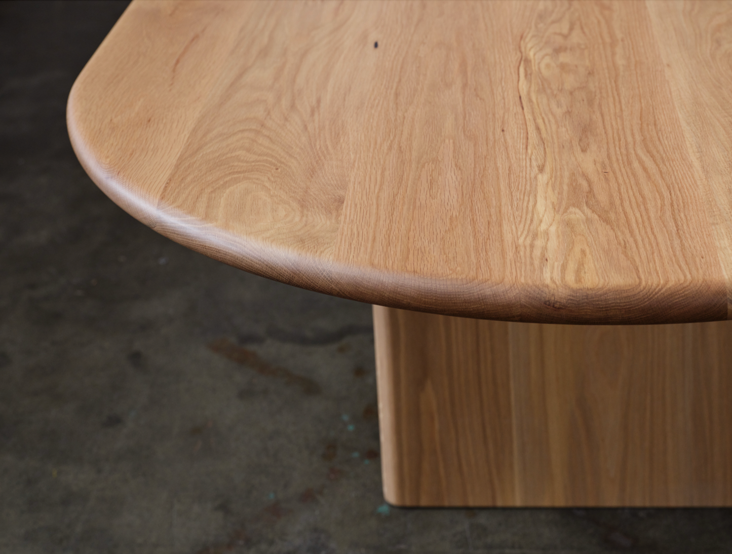 Merri Dining Table