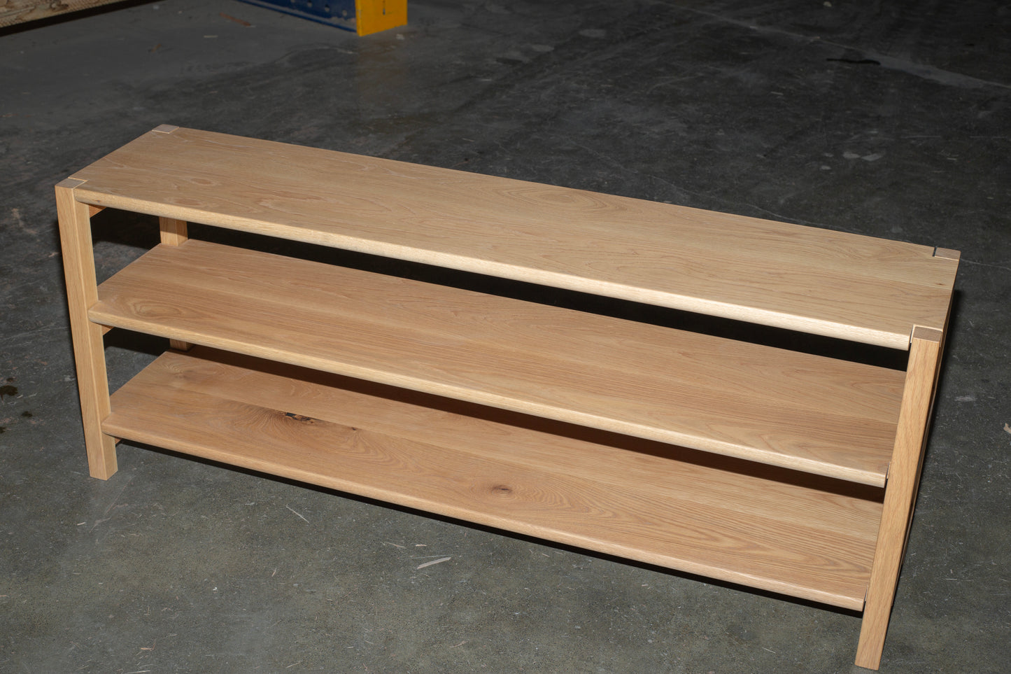 Pillar Shelf