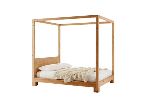 Simple 4 Poster Bed